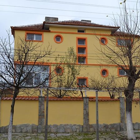 Marinovata Kashta Guest House Preslava Exterior foto